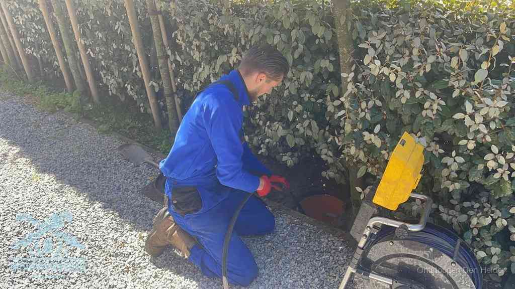 Werkwijze riool ontstoppen in Den Helder